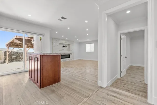 $5,000 | 7911 Fulton Avenue, North Hollywood, CA 91605