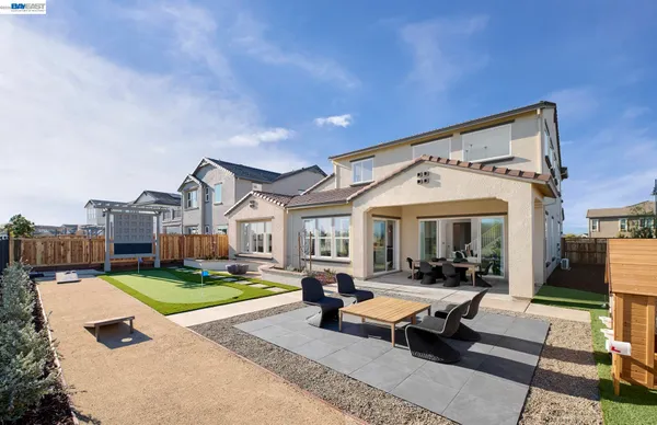 $1,034,990 | 18632 Back Bay Drive, Lathrop, CA 95330