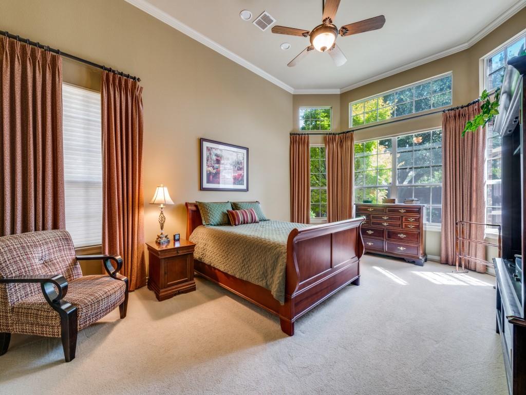 6470 Hunters Parkway Frisco, TX 75035 - Photo 20 of 40 Bedroom featuring ornamental molding, light colored carpet, and ceiling fan