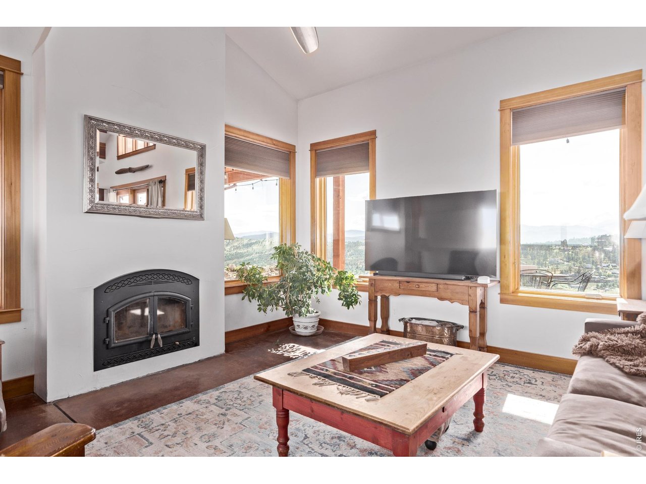 399 Northview Road Berthoud, CO 80513 - Photo 15 of 39
