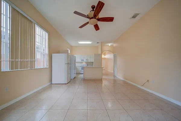 $4,100 | 15339 Southwest 32nd Terrace, Miami, FL 33185