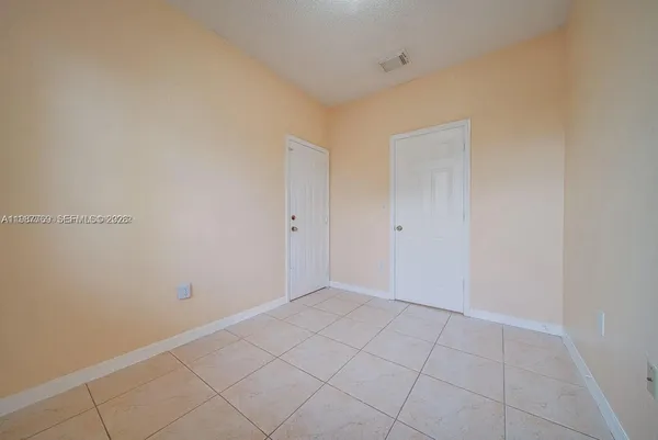 $4,100 | 15339 Southwest 32nd Terrace, Miami, FL 33185