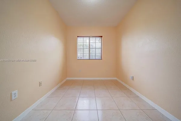 $4,100 | 15339 Southwest 32nd Terrace, Miami, FL 33185