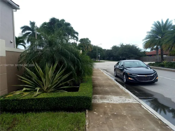 $4,100 | 15339 Southwest 32nd Terrace, Miami, FL 33185