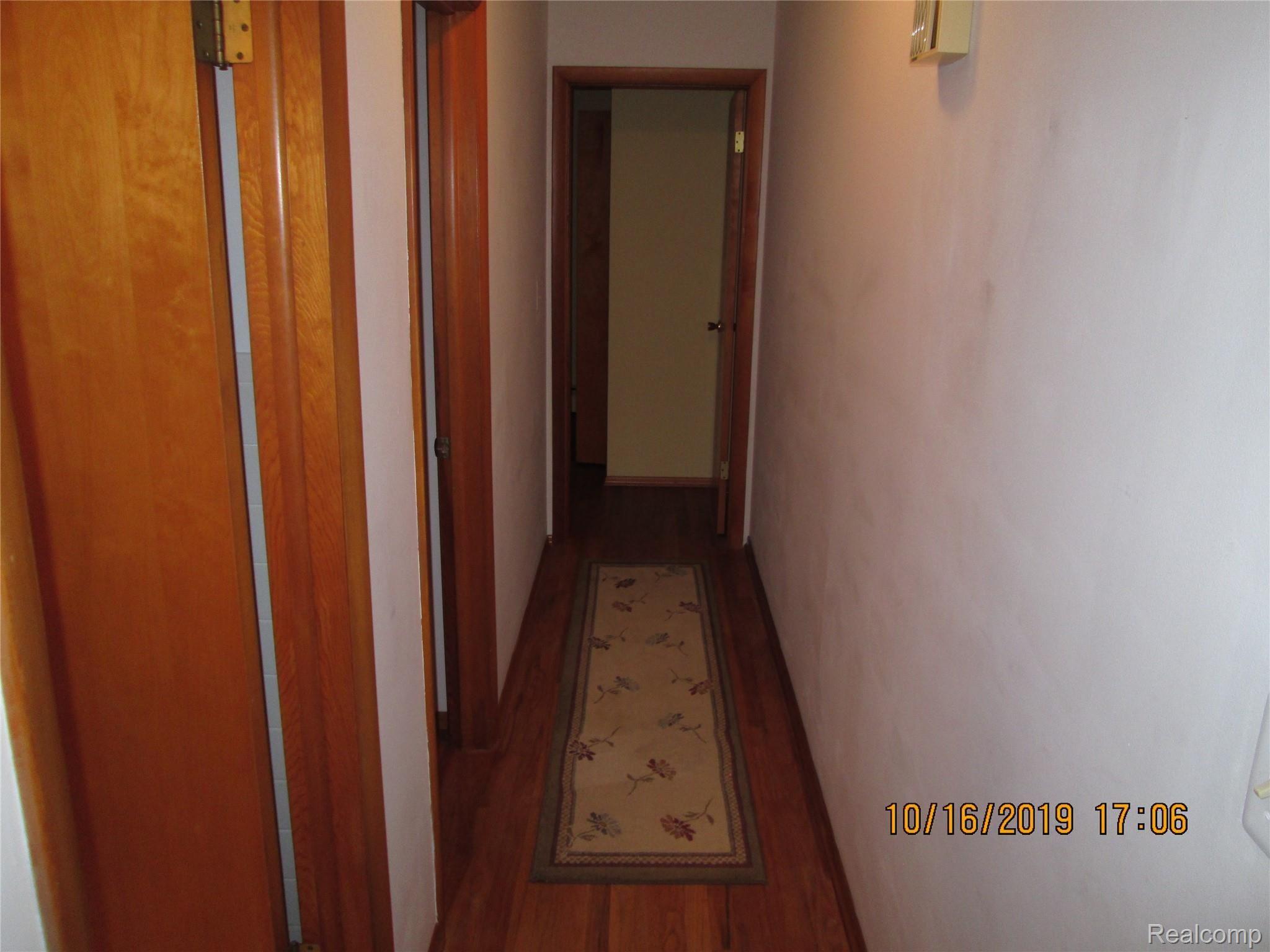 2485 Michigan Road Port Huron, MI 48060 - Photo 8 of 46 IMG_6791.JPG