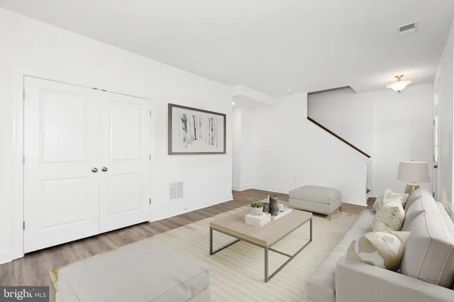 $2,899 | 840 Mapleton Avenue, Unit 204, Middletown, DE 19709