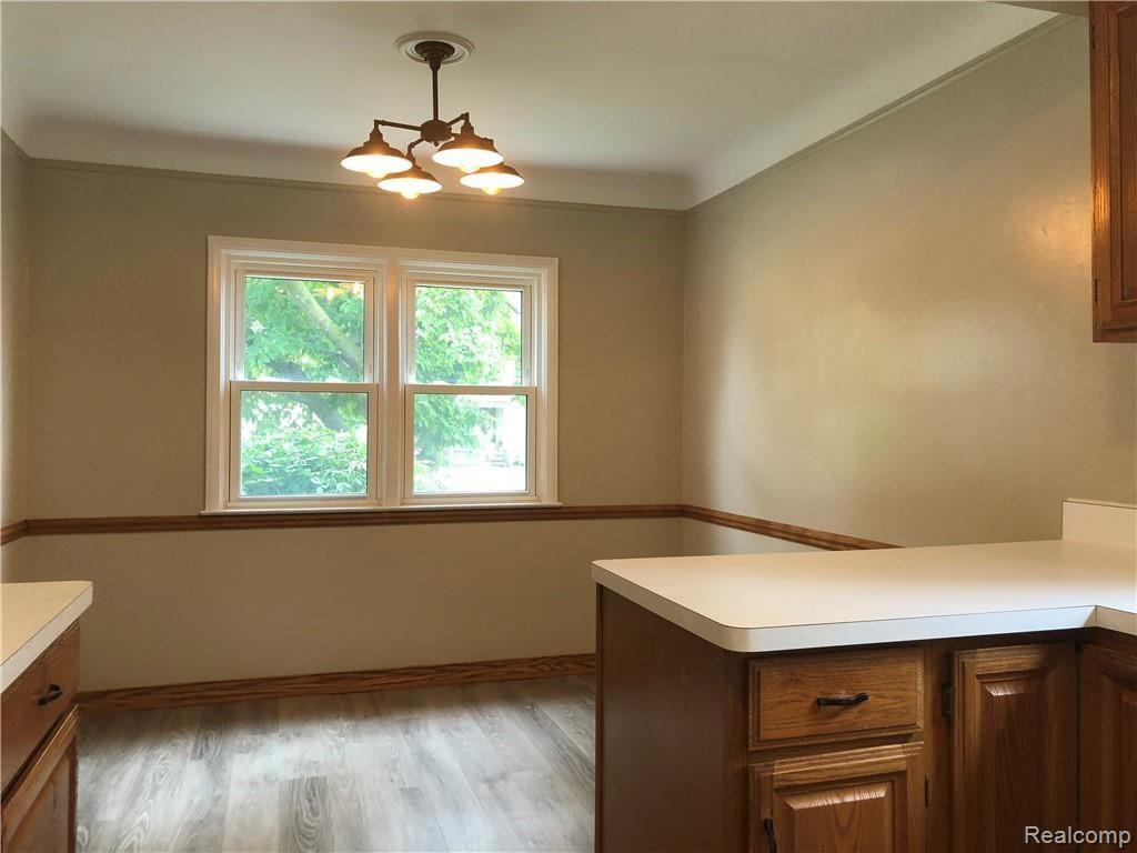 22845 Roxana Avenue Eastpointe, MI 48021 - Photo 9 of 24 Photo Sep 06, 11 22 53 AM.jpg