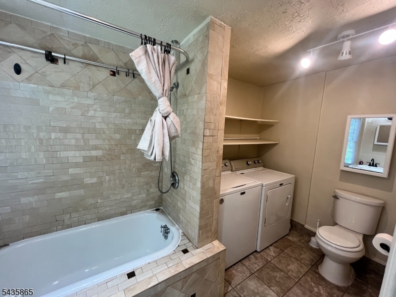80 Little York Mt Pleasant Road Milford, NJ 08848 - Photo 6 of 24