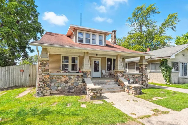 $154,900 | 506 South Detroit Street, Warsaw, IN 46580