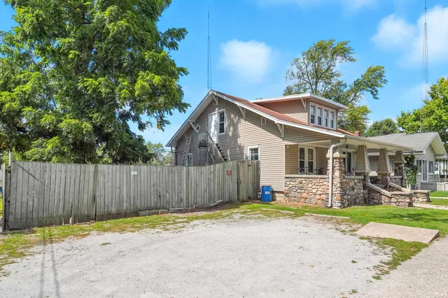 $154,900 | 506 South Detroit Street, Warsaw, IN 46580