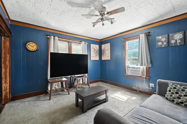 $154,900 | 506 South Detroit Street, Warsaw, IN 46580