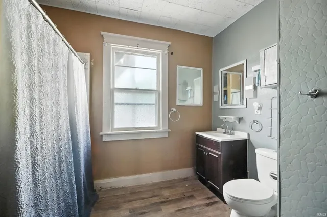 $154,900 | 506 South Detroit Street, Warsaw, IN 46580