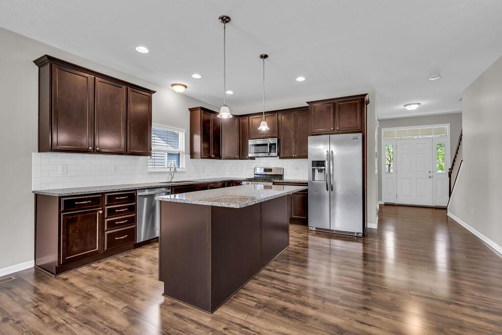 7035 Coffman Road Dublin, OH 43017 - Photo 13 of 42