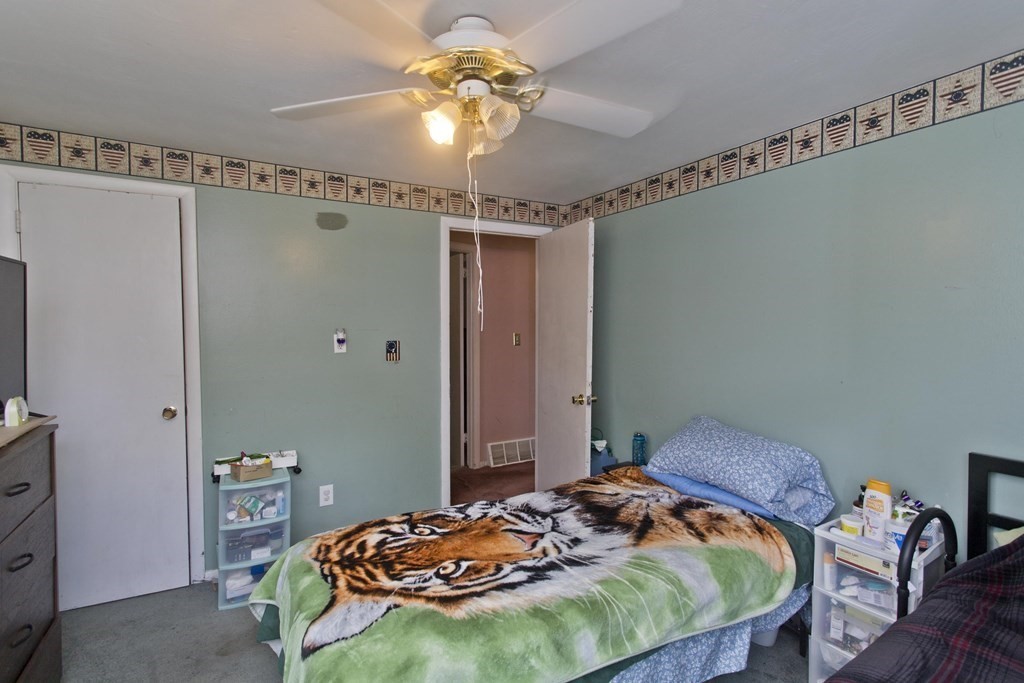 112 Clark Street Chicopee, MA 01013 - Photo 5 of 14