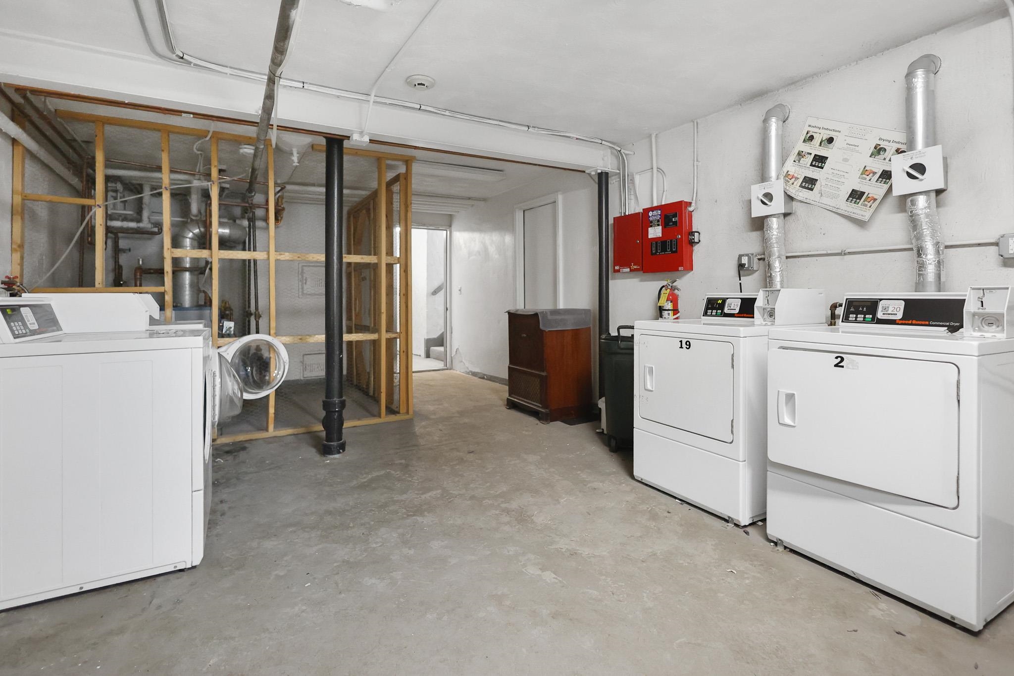 99 Cluff Crossing Road, Unit E2 Salem, NH 03079 - Photo 16 of 18 Gallery Image 16