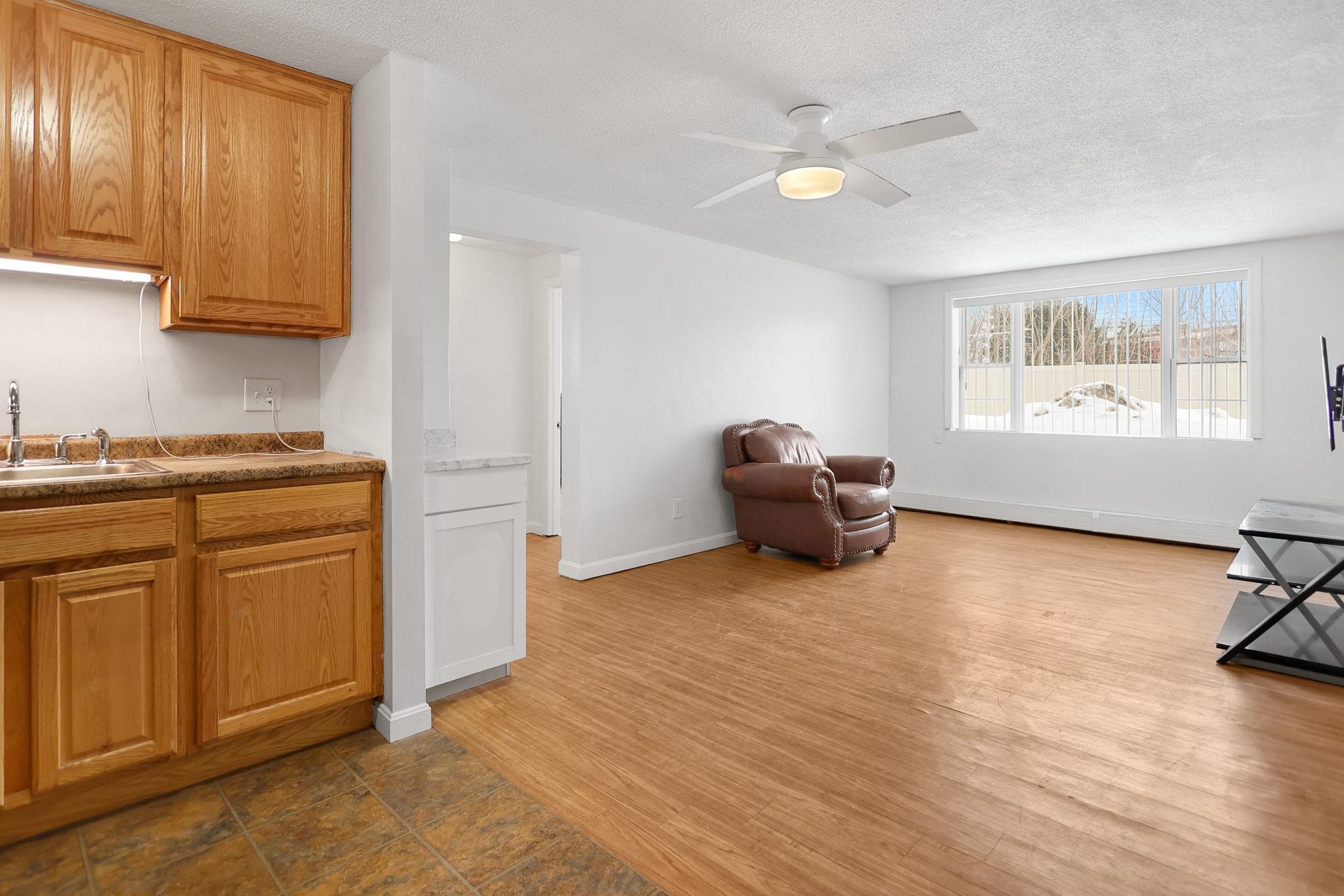 99 Cluff Crossing Road, Unit E2 Salem, NH 03079 - Photo 3 of 18 Gallery Image 3