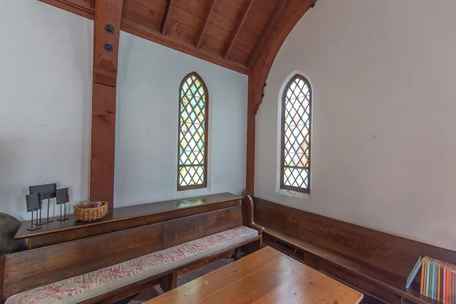 $350,000 | 948 Gardner Hill Road, Tamworth, NH 03886