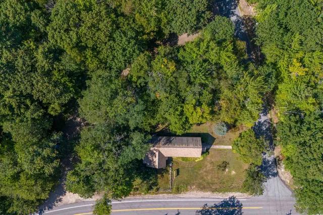 $350,000 | 948 Gardner Hill Road, Tamworth, NH 03886