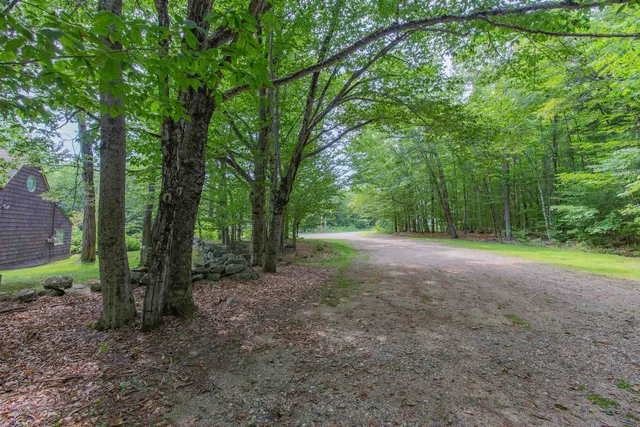 $350,000 | 948 Gardner Hill Road, Tamworth, NH 03886