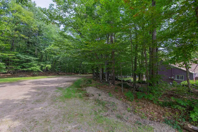 $350,000 | 948 Gardner Hill Road, Tamworth, NH 03886