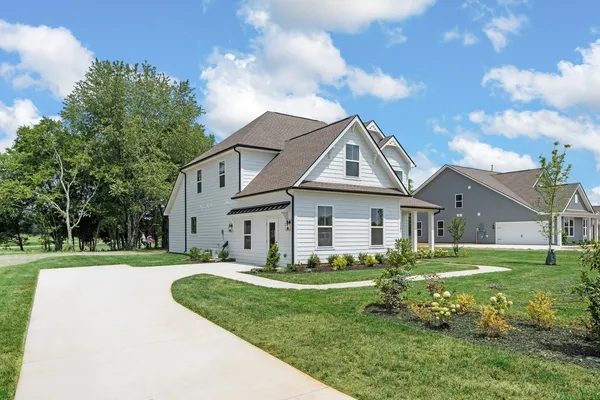 $550,340 | 1415 Charles Drive, Chapel Hill, TN 37034
