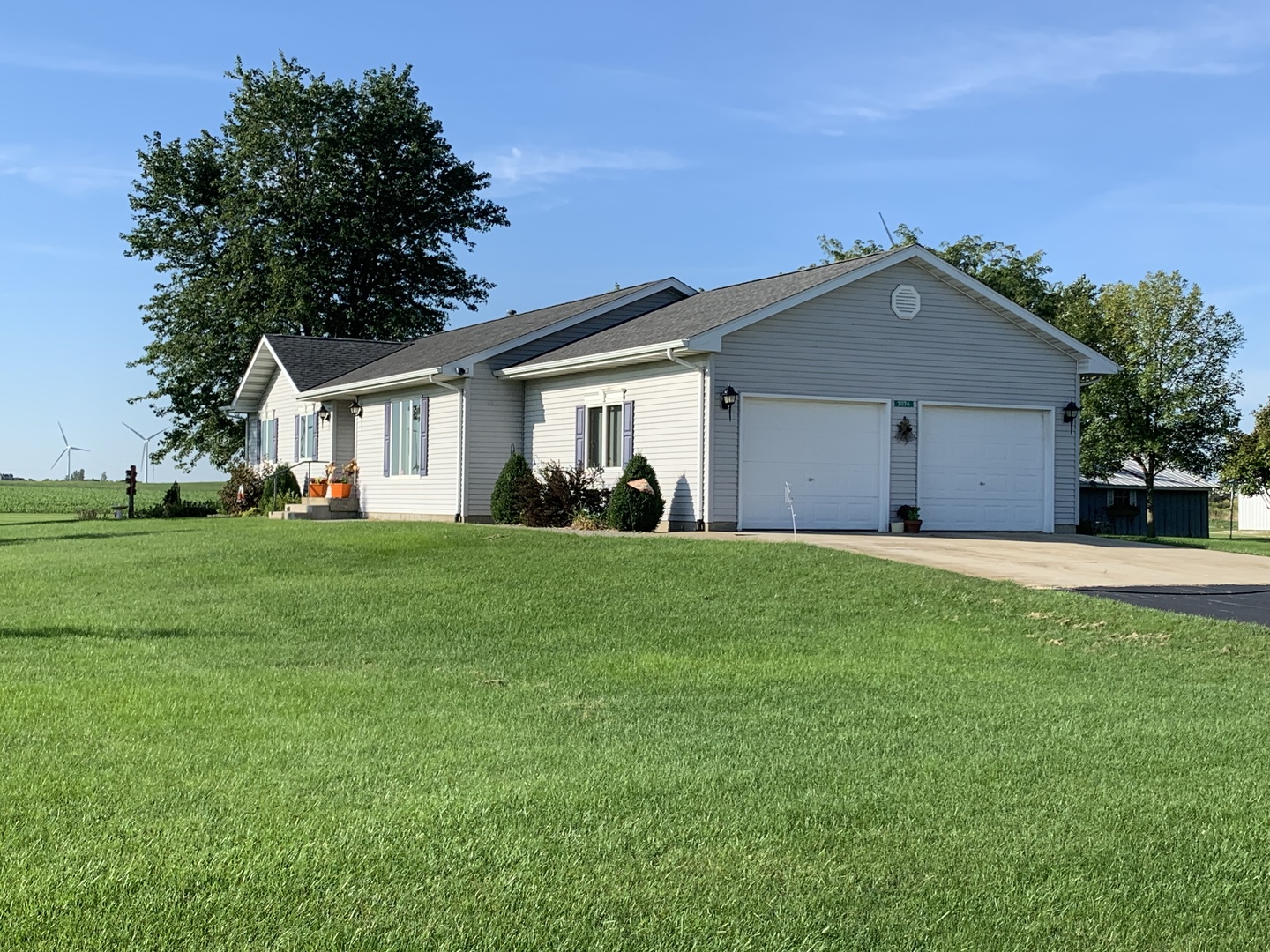 7074 West 6000S Road Herscher, IL 60941 - Photo 3 of 32