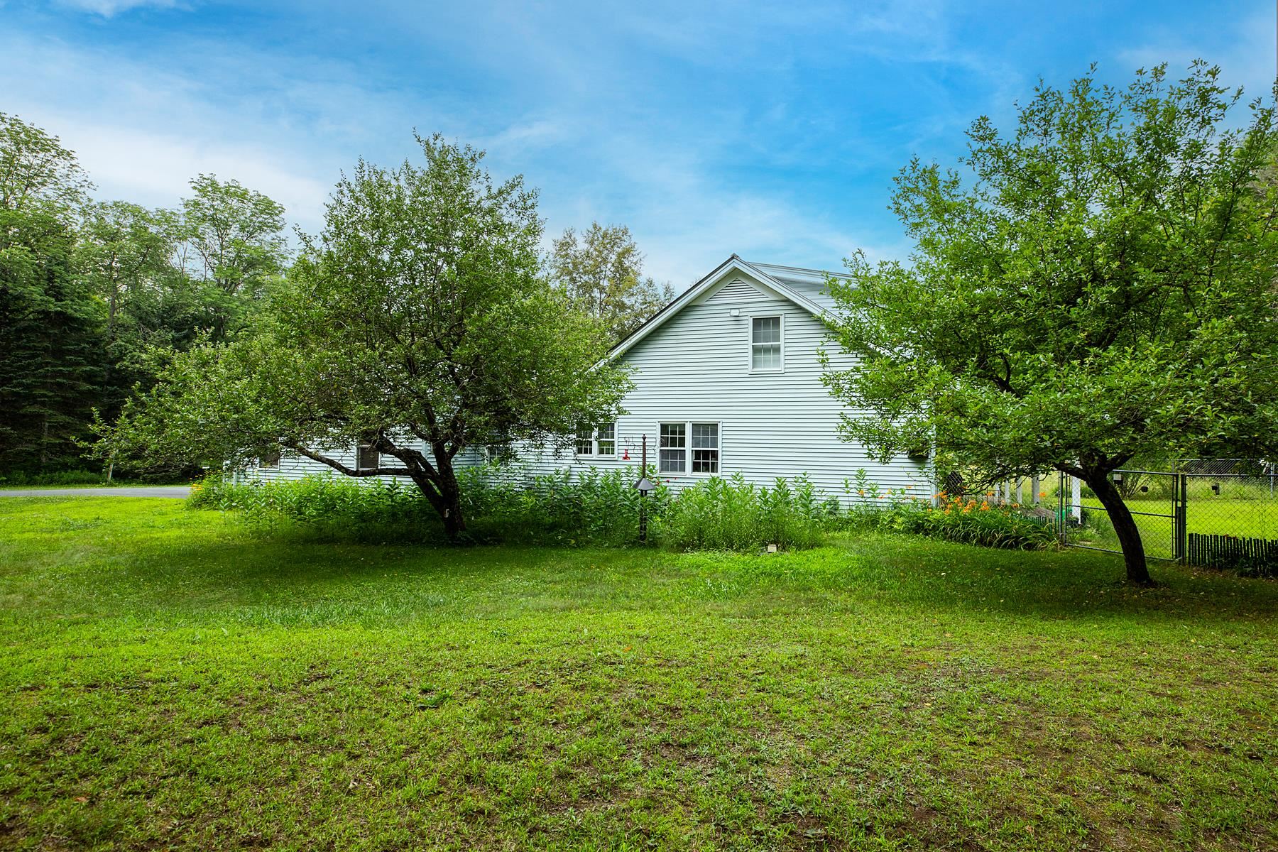 944 College Hill Road Woodstock, VT 05091 - Photo 40 of 43 Gallery Image 40