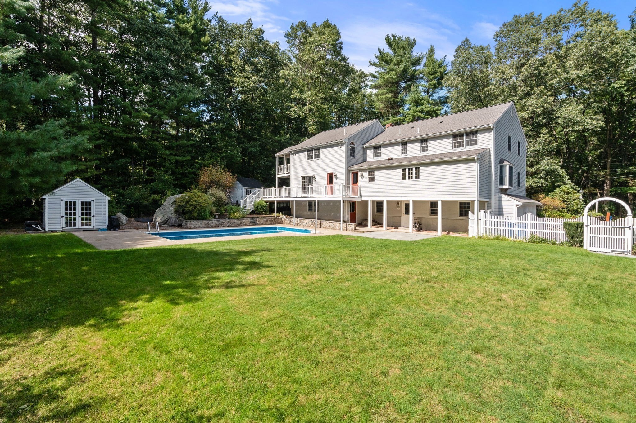 681 High Street Walpole, MA 02081 - Photo 38 of 38 Gallery Image 38