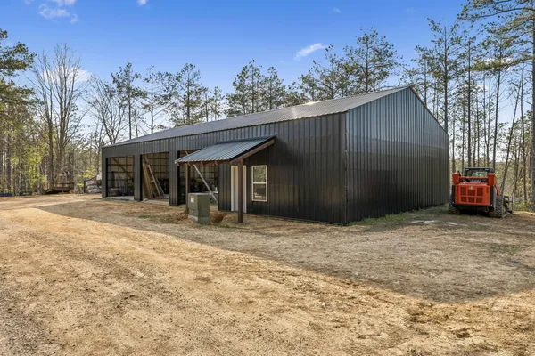 $1,150,000 | 105 Sickler Road, Hohenwald, TN 38462