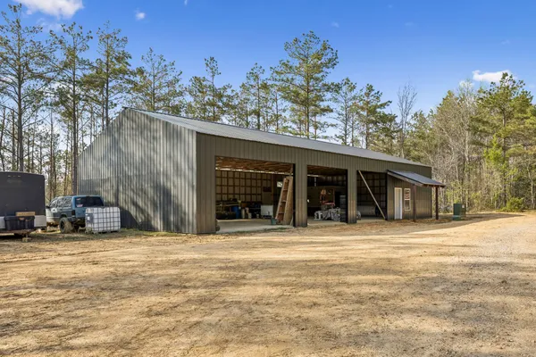 $1,150,000 | 105 Sickler Road, Hohenwald, TN 38462