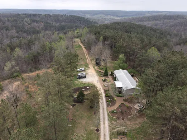 $1,150,000 | 105 Sickler Road, Hohenwald, TN 38462