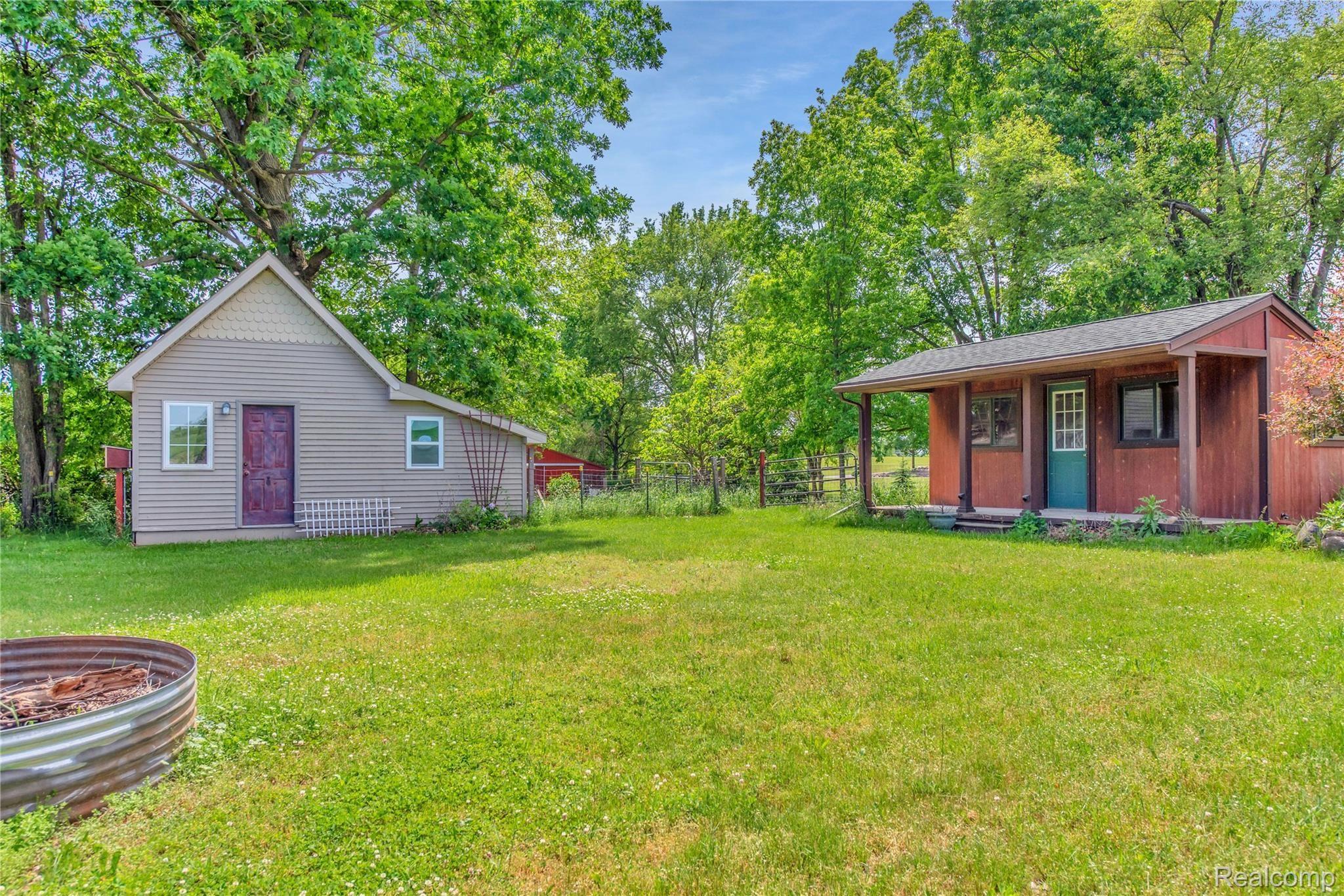 3250 Pingree Road Howell, MI 48843 - Photo 51 of 72 v2dTBFpo.jpeg