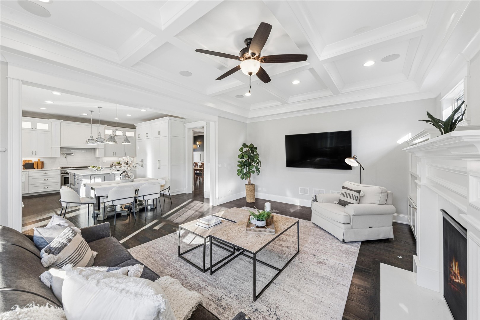 502 South Fairview Avenue Elmhurst, IL 60126 - Photo 7 of 41