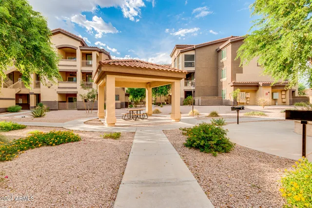 $307,000 | 10136 East Southern Avenue, Unit 1043, Mesa, AZ 85209