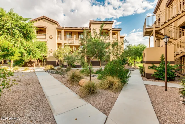 $307,000 | 10136 East Southern Avenue, Unit 1043, Mesa, AZ 85209