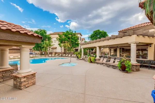 $279,000 | 10136 East Southern Avenue, Unit 1043, Mesa, AZ 85209