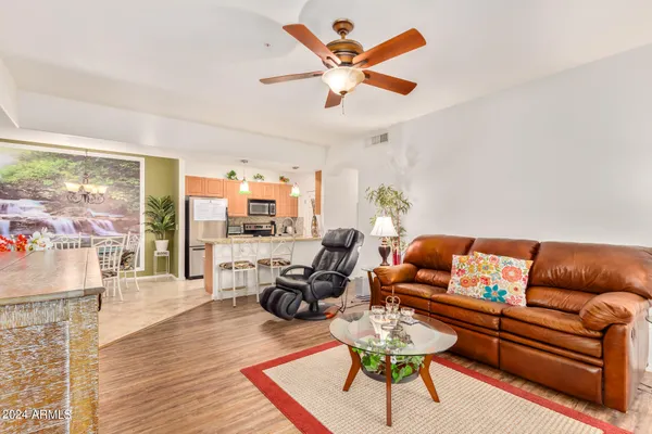 $279,000 | 10136 East Southern Avenue, Unit 1043, Mesa, AZ 85209