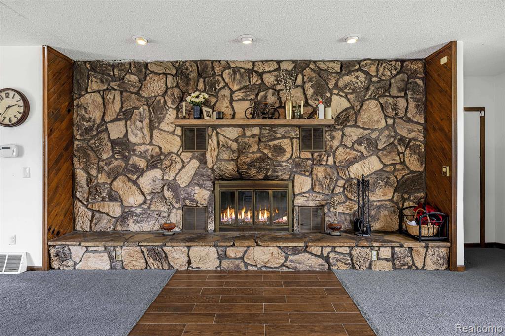 5412 North Jennings Road Flint, MI 48504 - Photo 7 of 53 Gallery Image 7