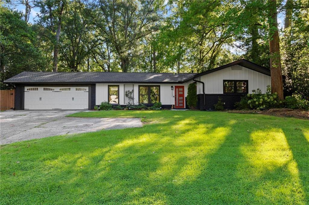 2485 Shallowford Road Atlanta, GA 30345 - Photo 9 of 37