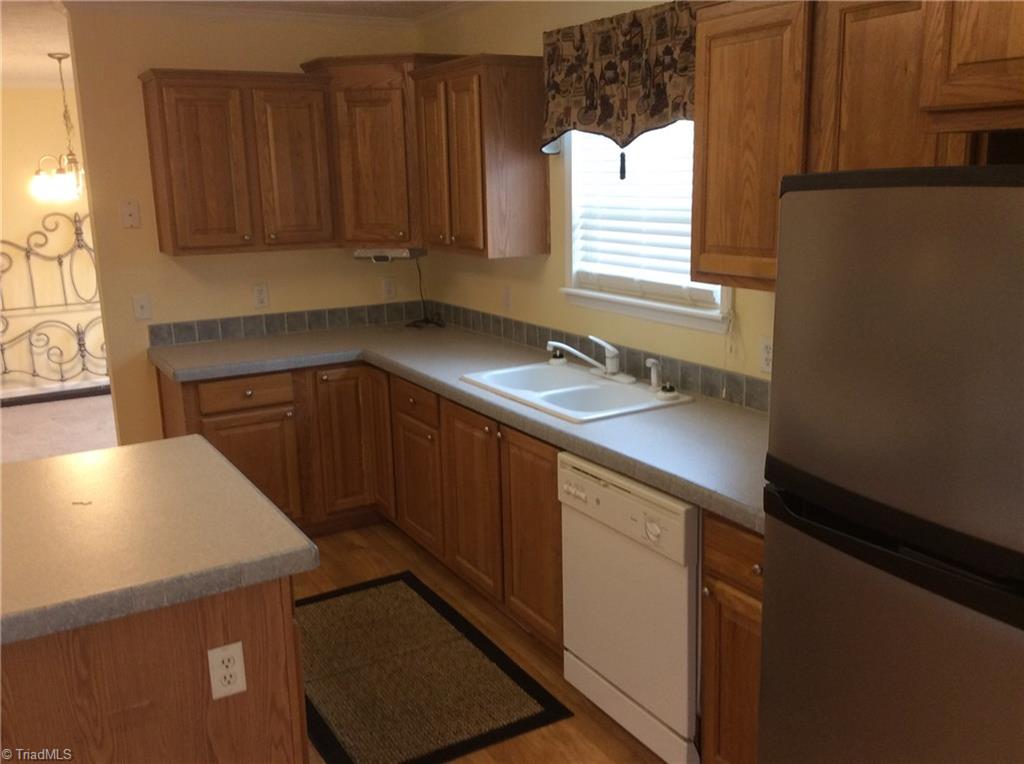 717 Frazier View Road Randleman, NC 27317 - Photo 5 of 29 Gallery Image 5