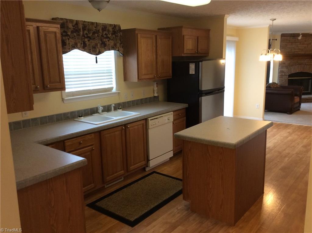 717 Frazier View Road Randleman, NC 27317 - Photo 6 of 29 Gallery Image 6