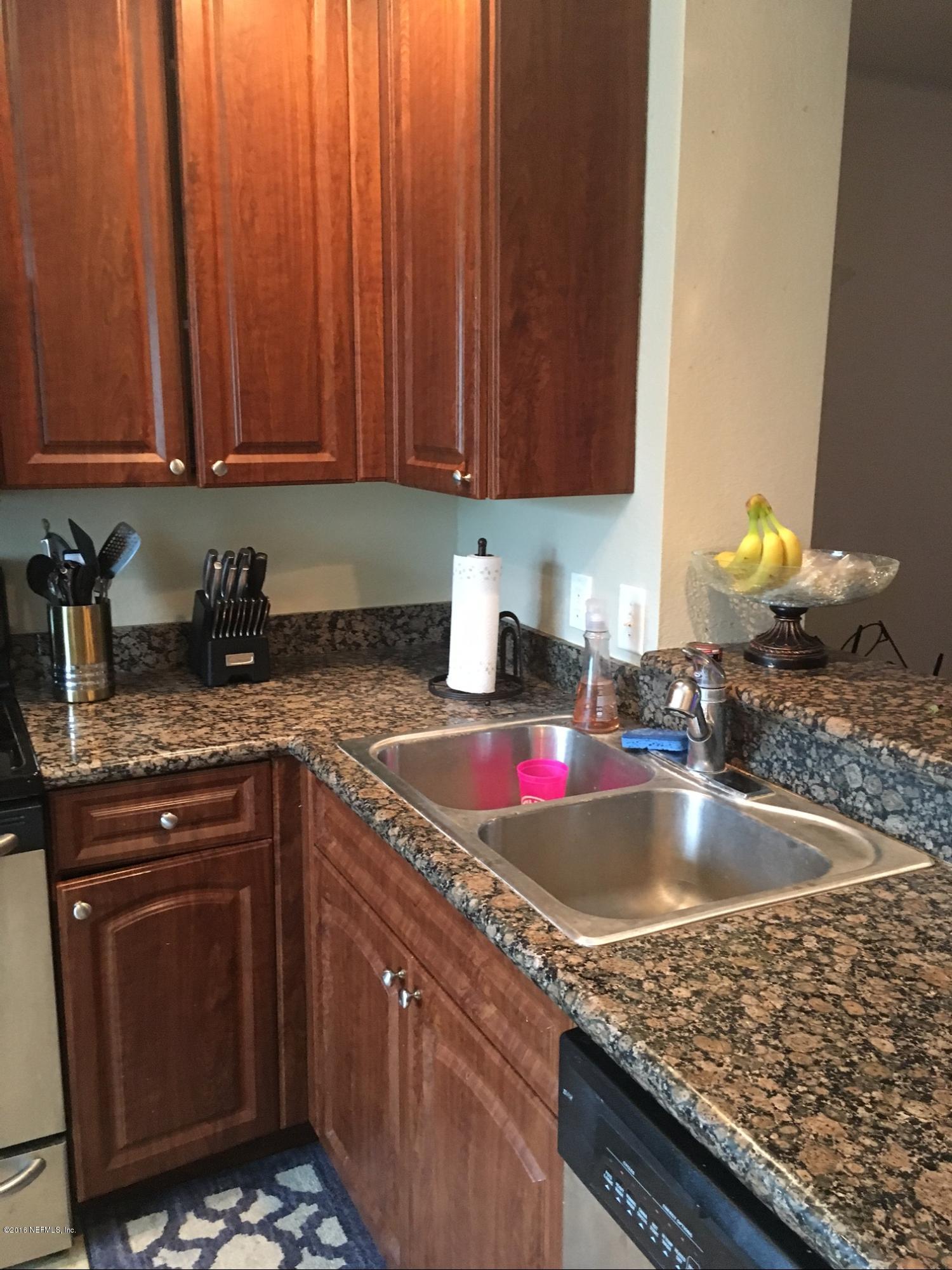 9745 Touchton Road, Unit 2128 Jacksonville, FL 32246 - Photo 3 of 10 kitchen2128