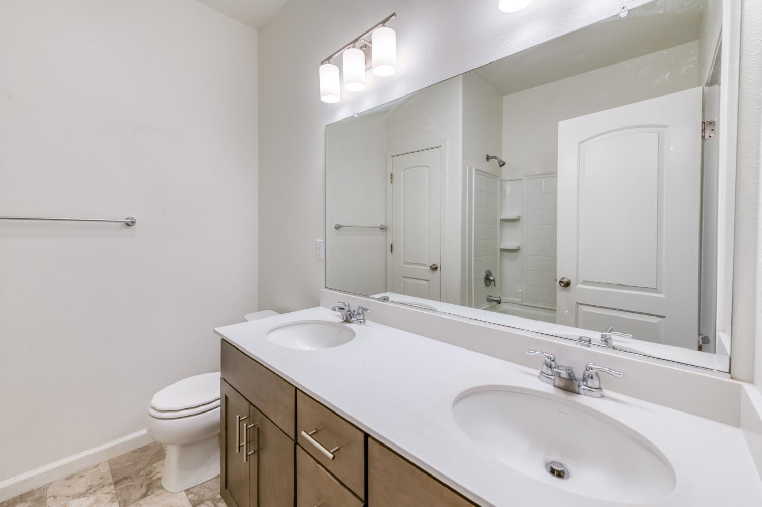 1469 Rinconada Drive Madera, CA 93637 - Photo 26 of 32