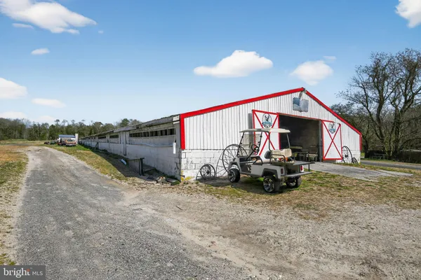 $950,000 | 33096 Johnson Road, Salisbury, MD 21804