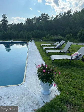 $950,000 | 33096 Johnson Road, Salisbury, MD 21804