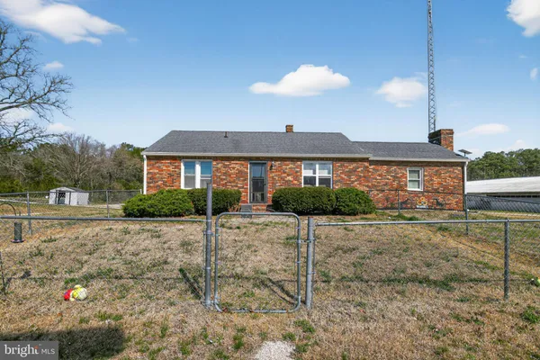 $950,000 | 33096 Johnson Road, Salisbury, MD 21804