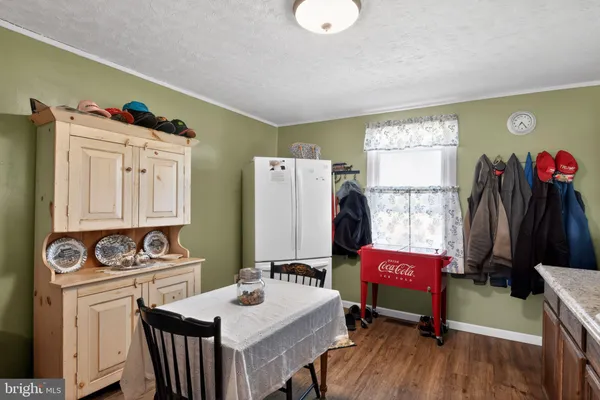 $950,000 | 33096 Johnson Road, Salisbury, MD 21804