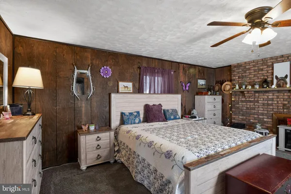 $950,000 | 33096 Johnson Road, Salisbury, MD 21804