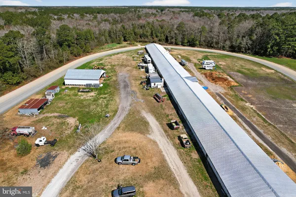 $950,000 | 33096 Johnson Road, Salisbury, MD 21804