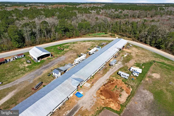 $950,000 | 33096 Johnson Road, Salisbury, MD 21804